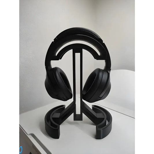 Custom-made headphone stand | minimalistic style | the create studio