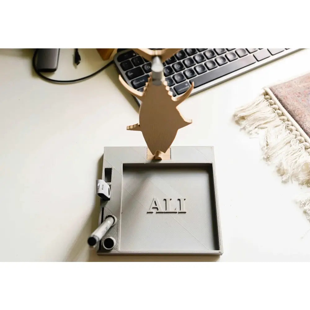 Personalised desk organizer - design 1 - organiser